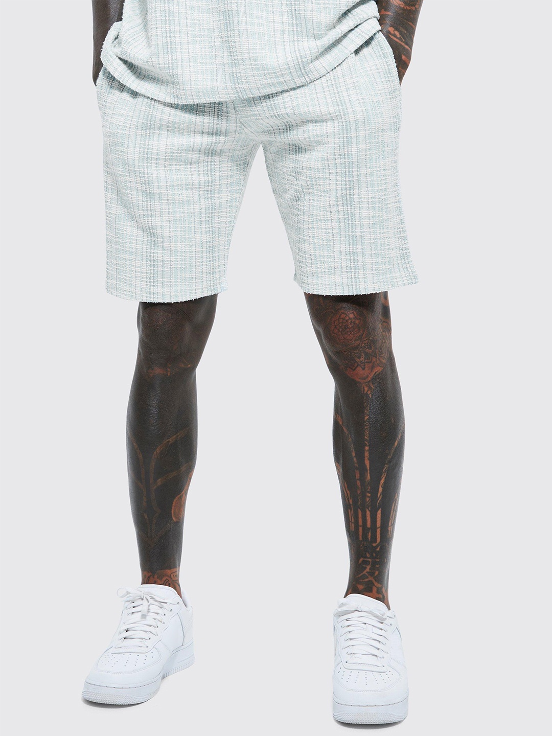 

boohooMAN Self Design Regular Shorts, Blue