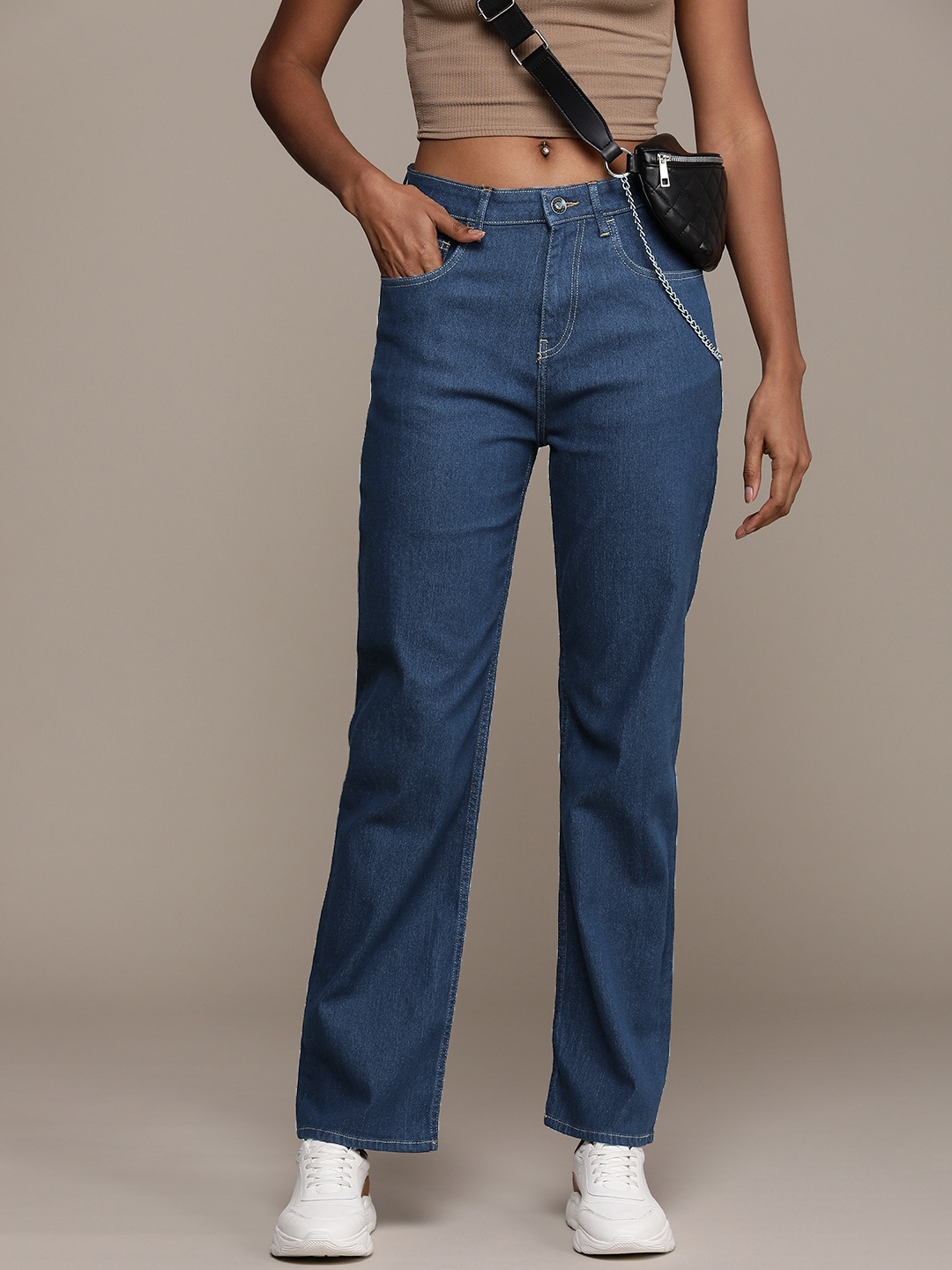

The Roadster Life Co. Women Straight Fit High-Rise Stretchable Jeans, Blue