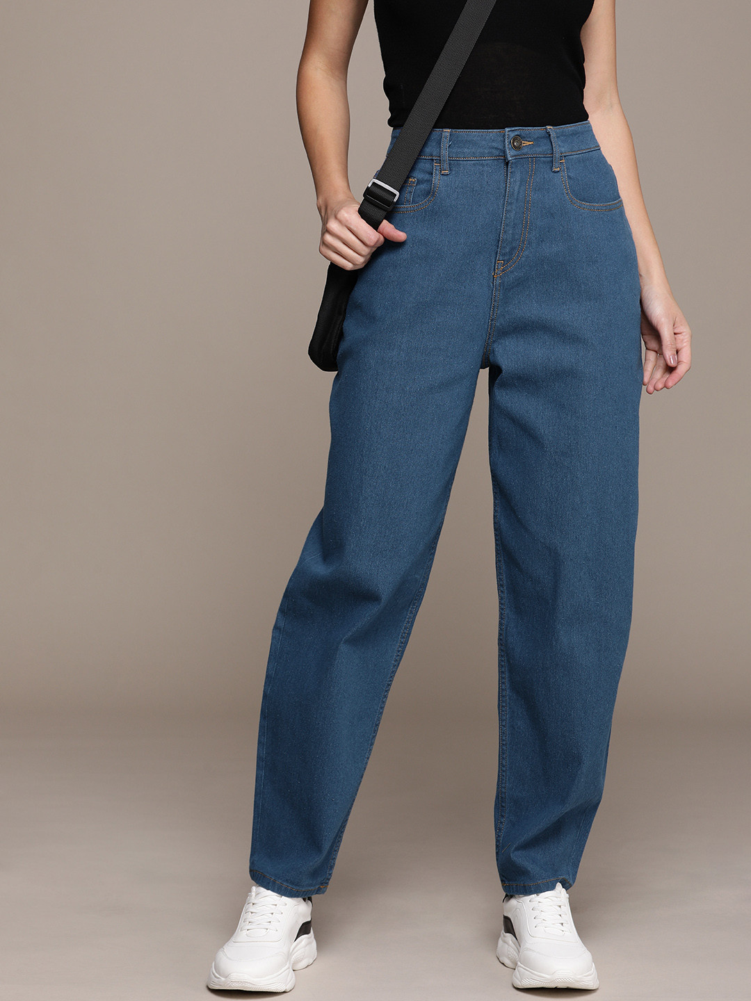 

The Roadster Life Co. Women High-Rise Slouchy Fit Stretchable Jeans, Blue