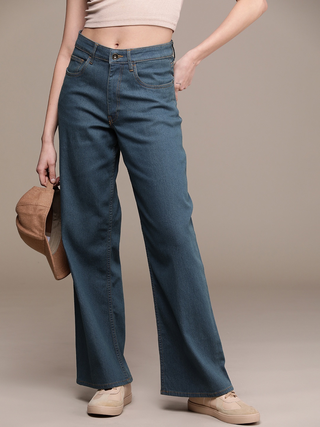 

The Roadster Life Co. Women Baggy Wide Leg High-Rise Stretchable Jeans, Blue