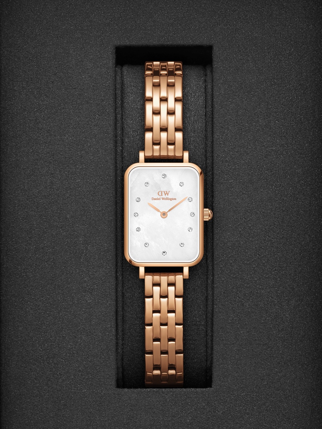 

Daniel Wellington Quadro Lumine 5-Link Women Dial White 26mm Analogue Watch - DW00100620, Off white