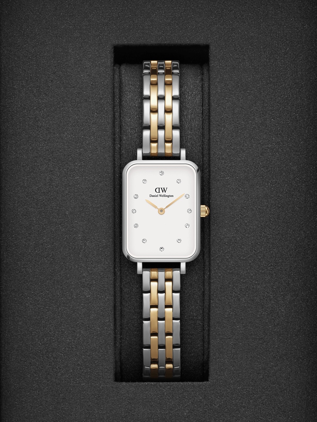 

Daniel Wellington Quadro Women Dial White 26mm Analogue Watch- DW00100625