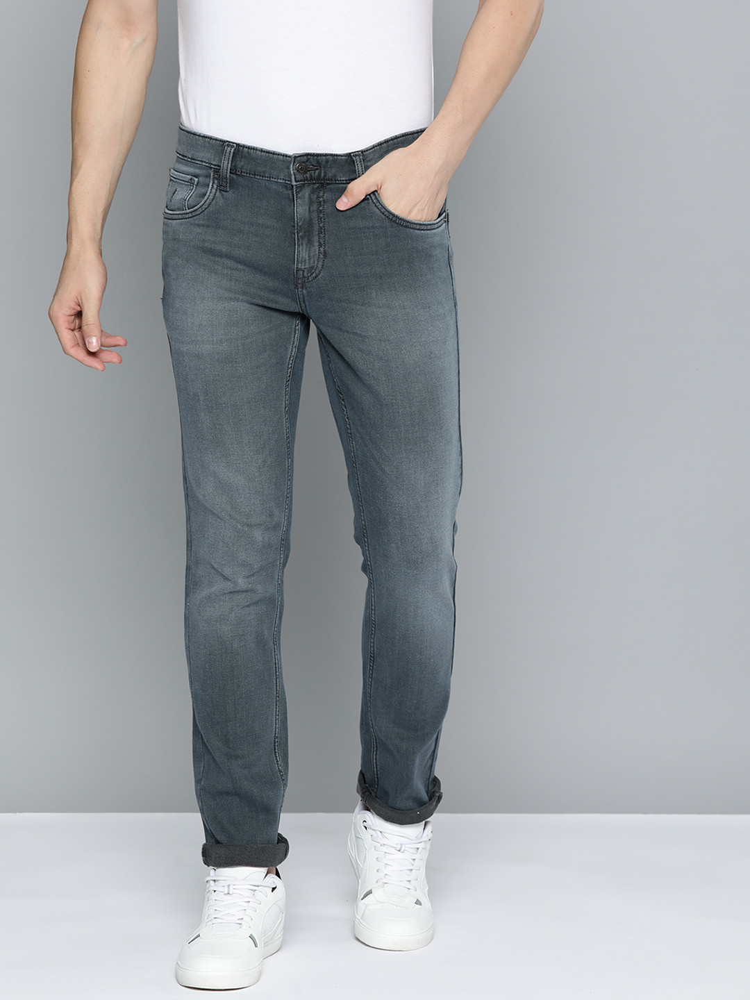 

Indian Terrain Men Brooklyn Slim Fit Jeans, Charcoal