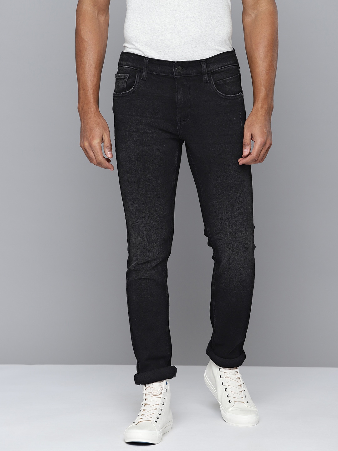 

Indian Terrain Men Brooklyn Slim Fit Light Fade Stretchable Jeans, Black