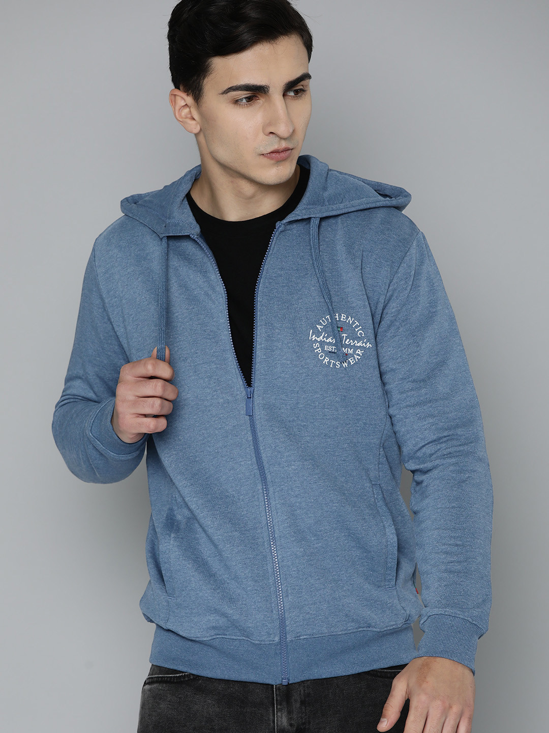 

Indian Terrain Men Solid Hooded Sweatshirt, Blue