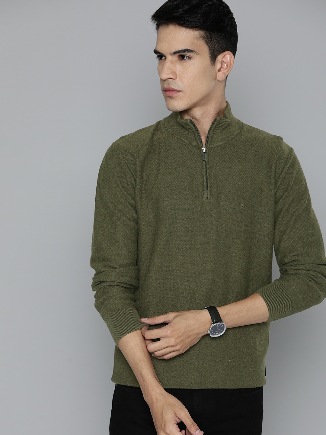 

Indian Terrain Half Zipper Solid Pullover, Olive
