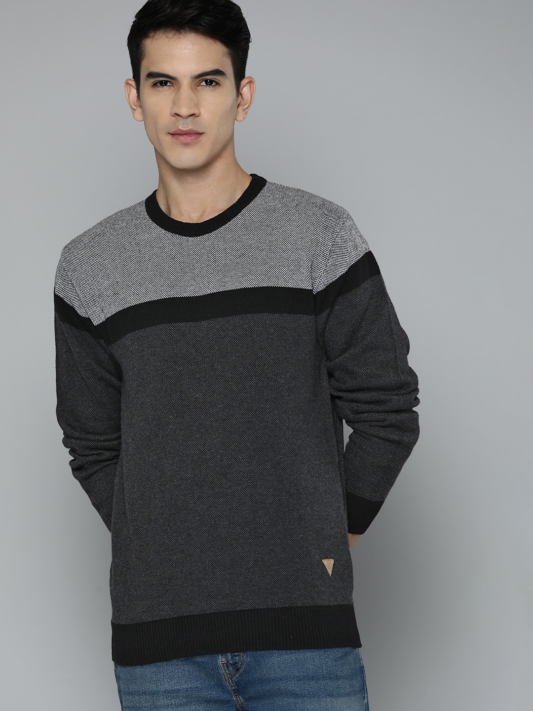 

Indian Terrain Pure Cotton Colourblocked Pullover, Charcoal