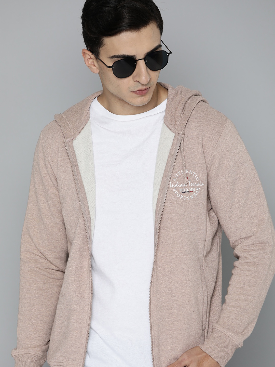 

Indian Terrain Men Solid Hooded Sweatshirt, Beige