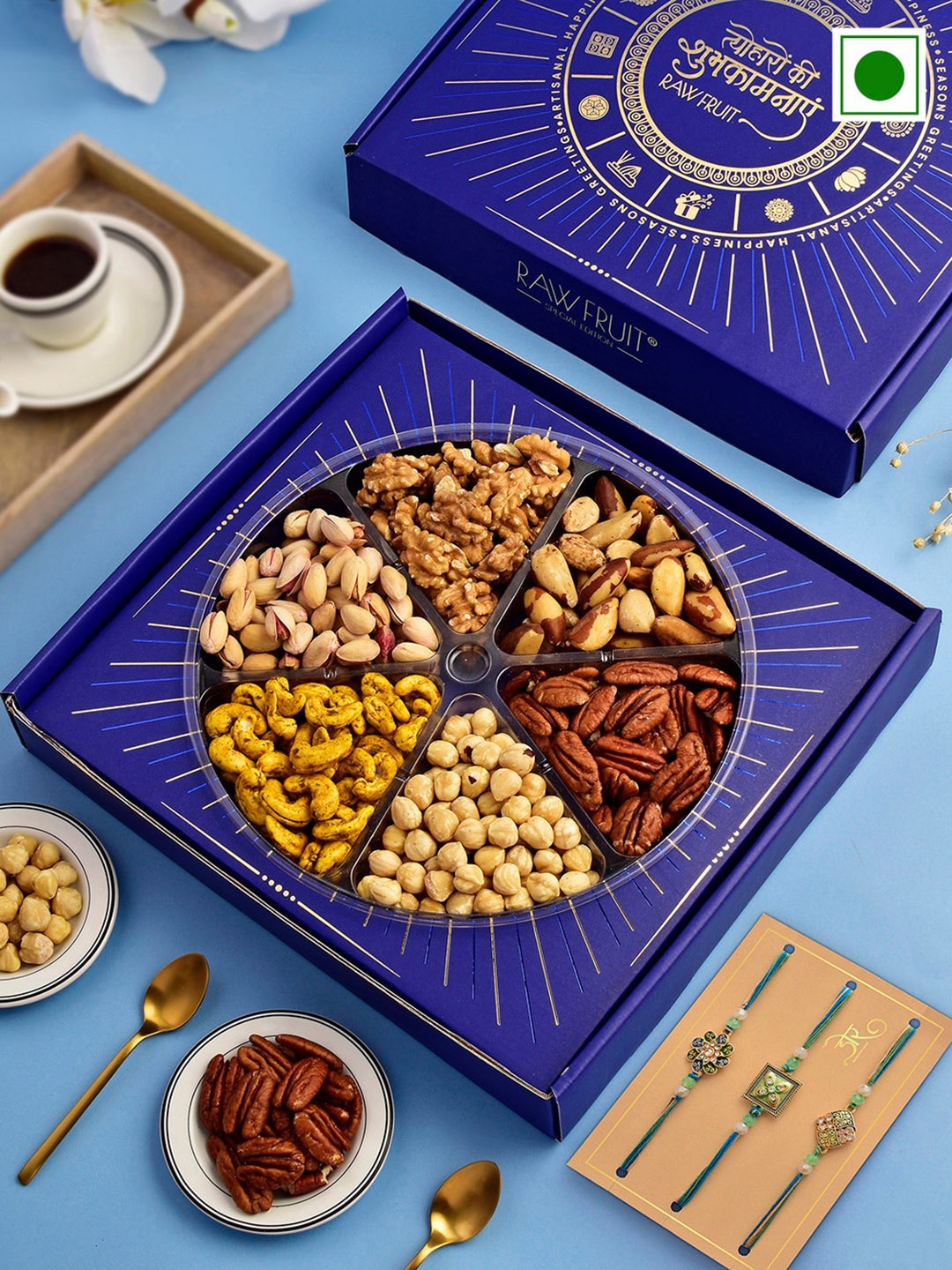 

RawFruit Premium Nut Treat Gift & 3 Rakhis, Gold