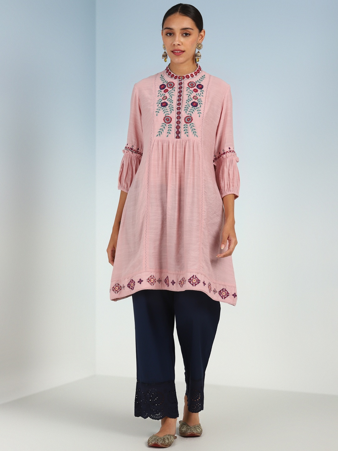 

Lakshita Floral Embroidered Mandarin Collar Thread Work A-Line Kurta, Pink