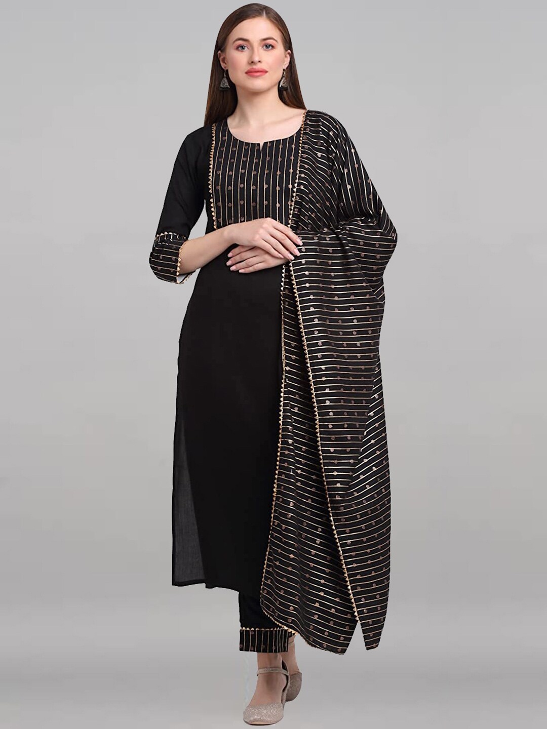 

pinfit Yoke Design Regular Gotta Patti Kurta With Trousers & Dupatta, Black