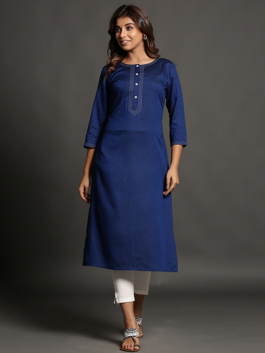 

pinfit Striped Yoke Design Straight Kurta, Blue
