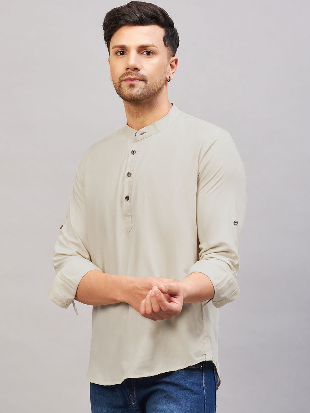 VASTRAMAY Band Collar Roll-Up Sleeves Cotton Straight Kurta, Green