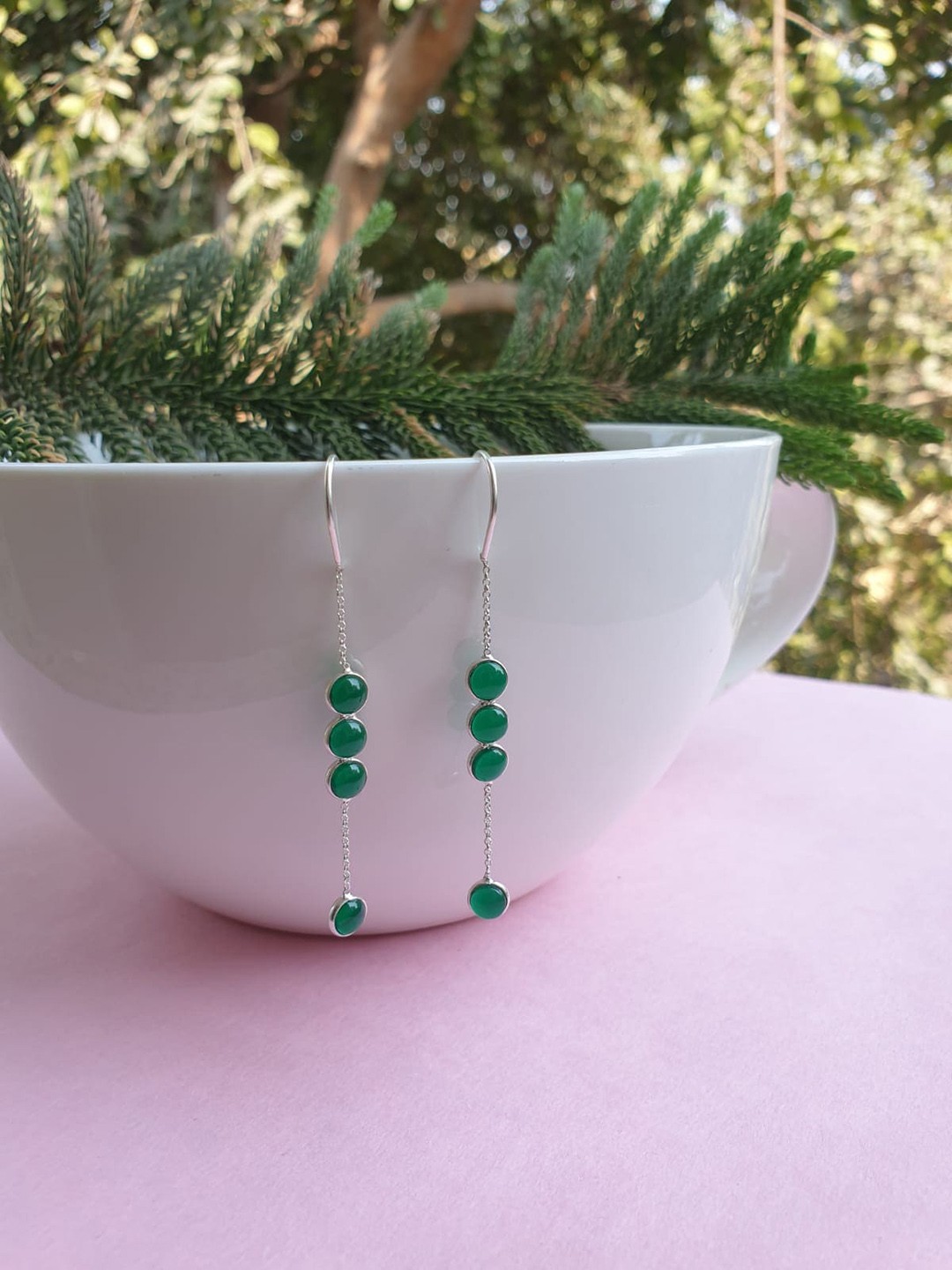 

FIROZA Silver-Plated Contemporary Sui Dhaaga Drop Earrings