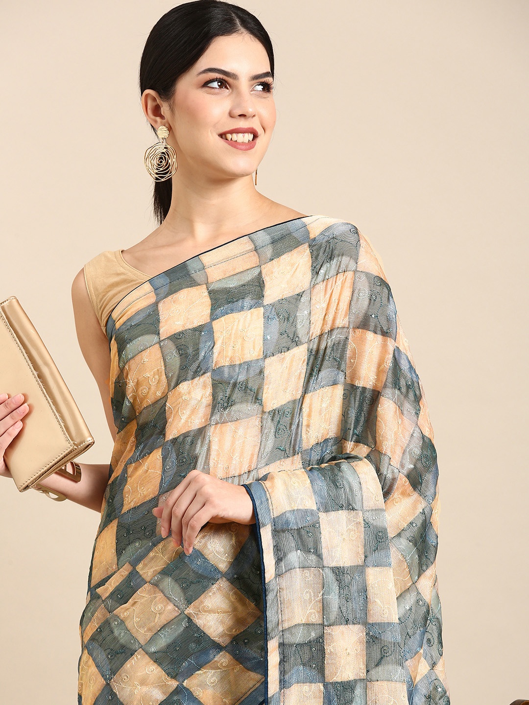 

Kalyan Silks Checked Embroidered Pure Georgette Saree, Blue