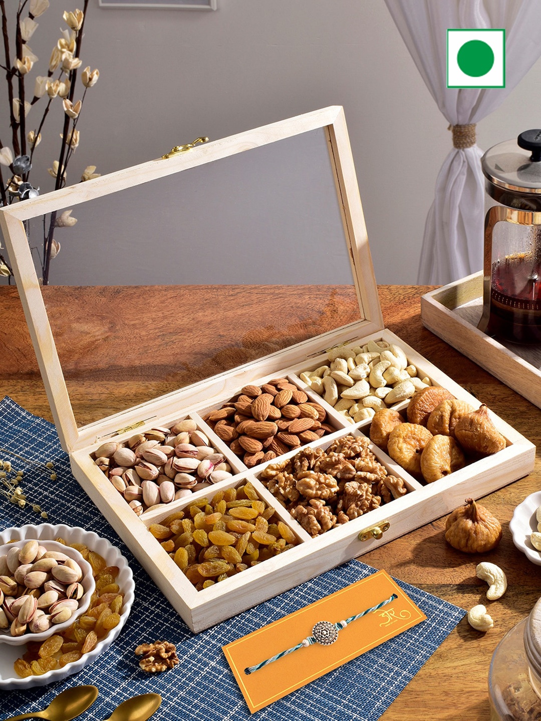 

RawFruit Nut Medley Hamper With Rakhi, Cream