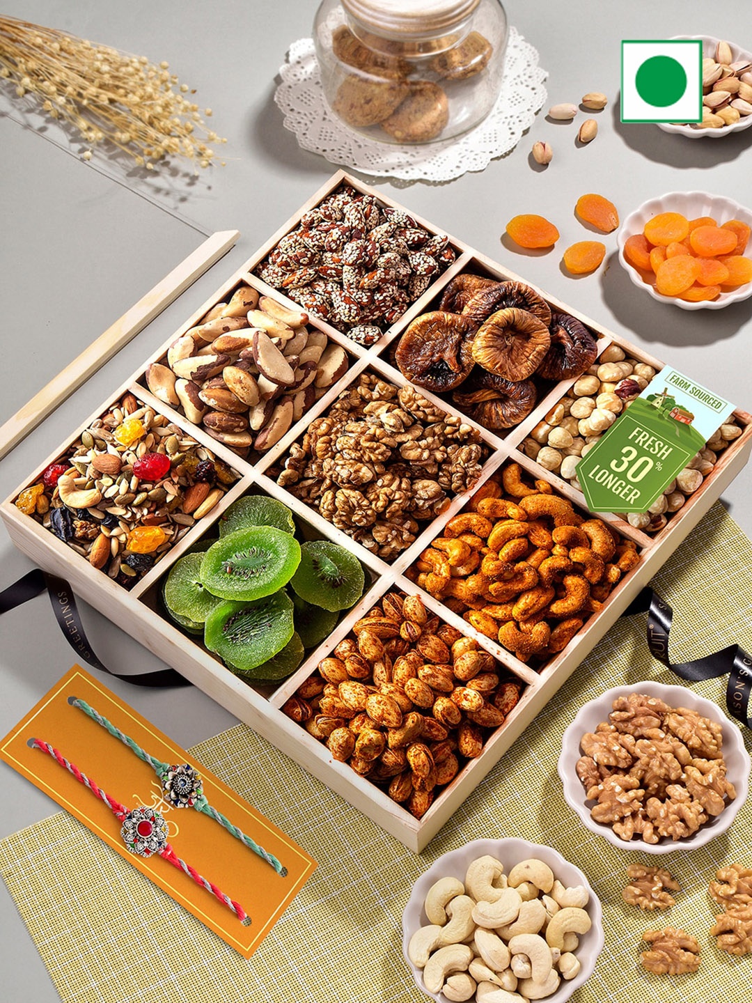 

RawFruit Premium Nut Box With 2 Rakhis, Silver