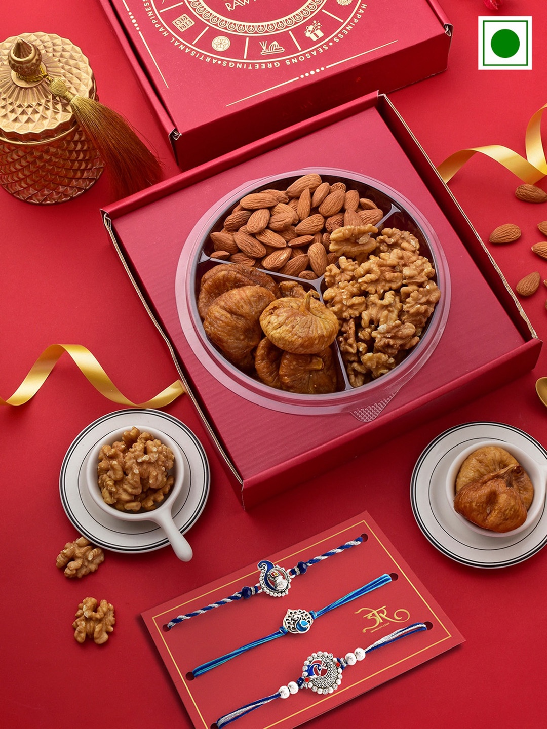 

RawFruit Almond Walnut And Figs With 3 Rakhis, Silver
