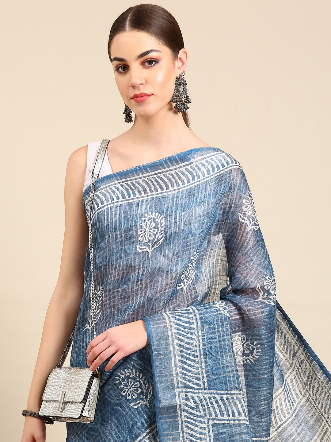 

Kalyan Silks Ethnic Motifs Printed Jute Silk Saree, Blue