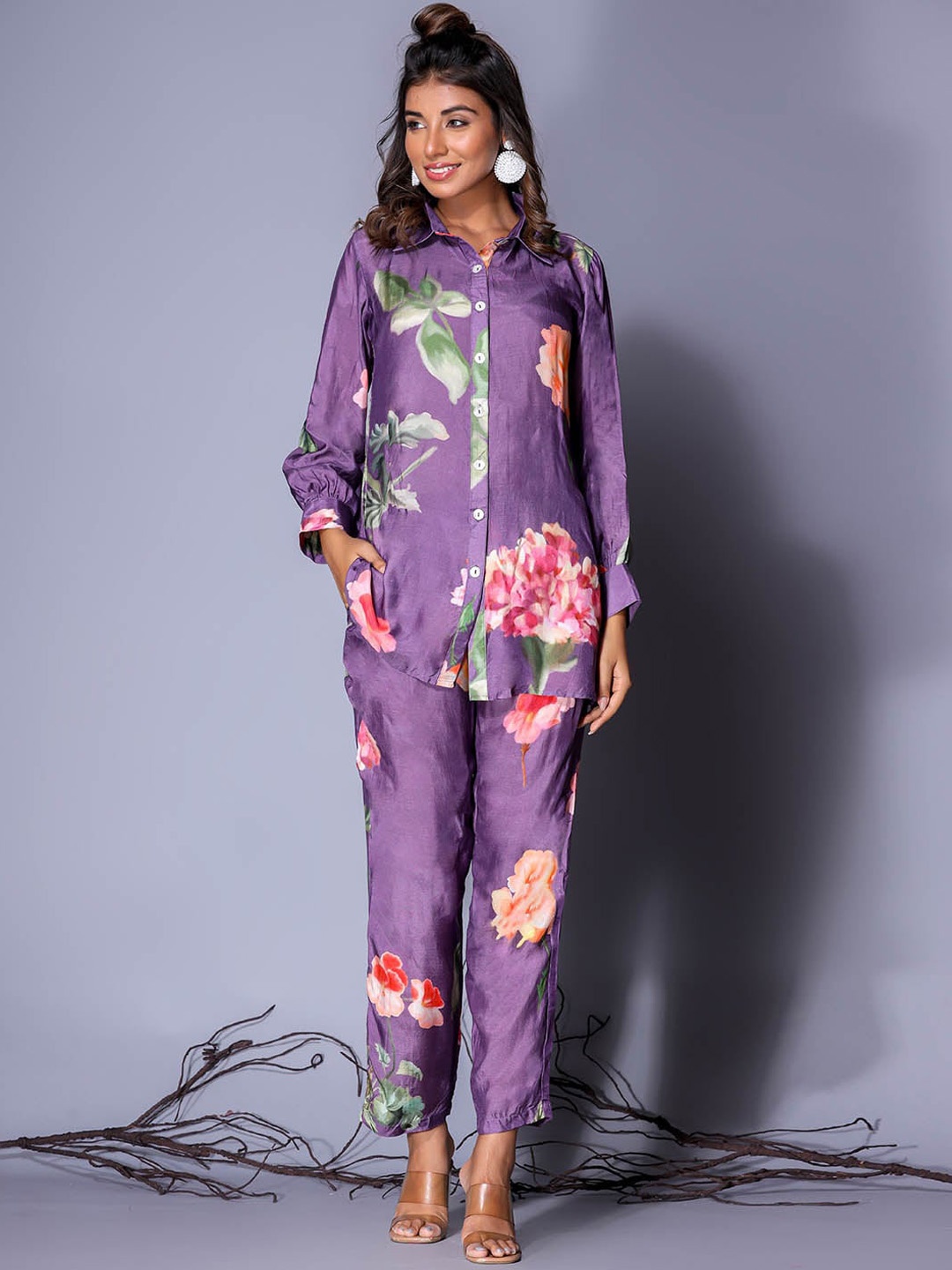 

Meena Bazaar Floral Printed Regular Shirt With Trousers, Purple