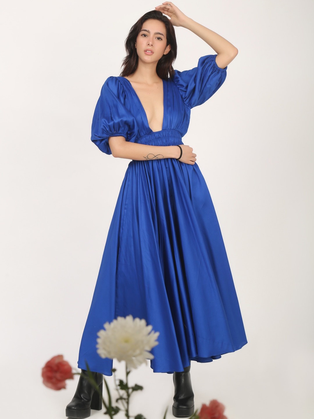 

Dee Monash Plunge Neck Puff Sleeves Accordion Pleats Maxi Dress, Blue