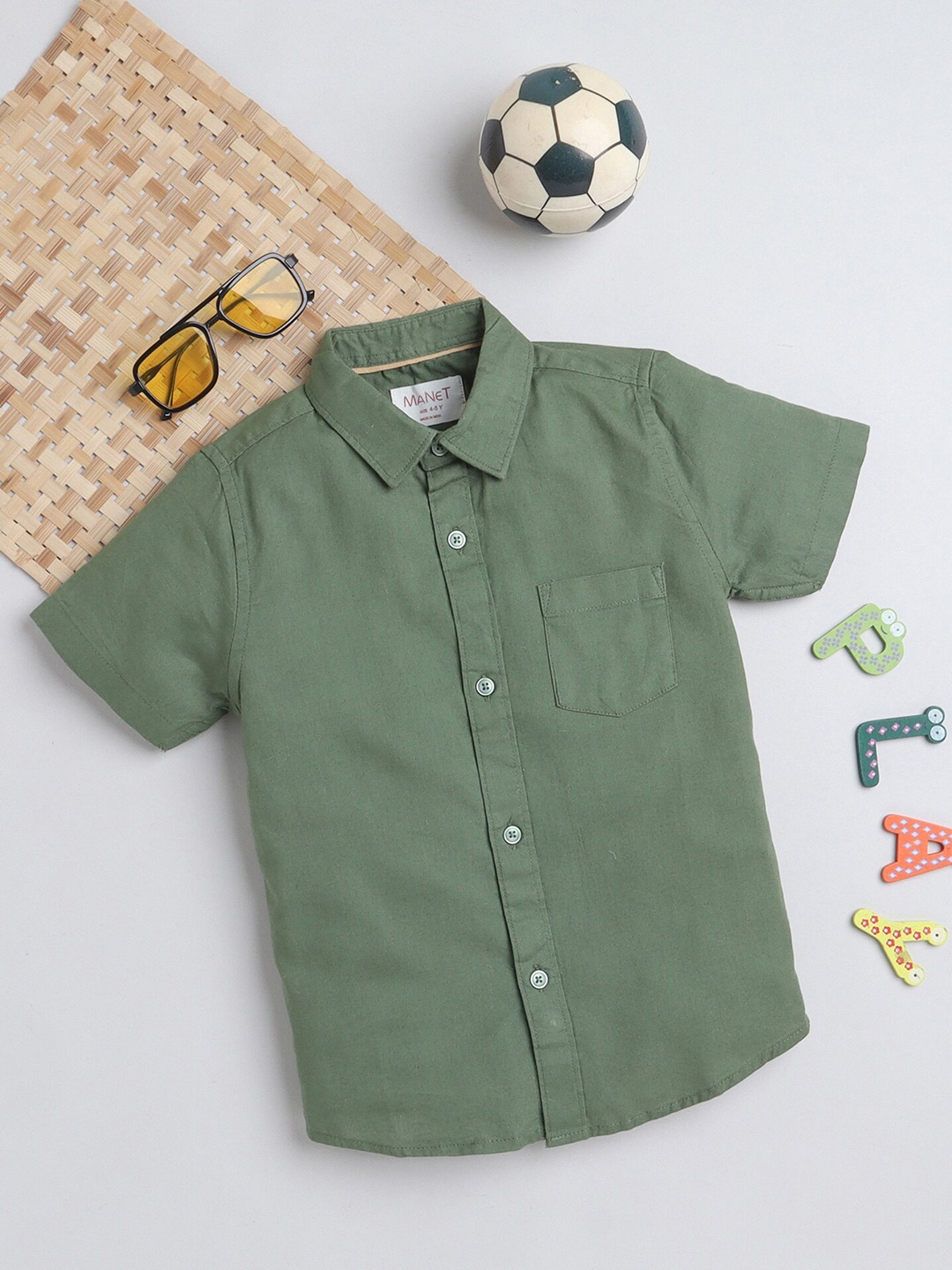 

MANET Boys Spread Collar Cotton Casual Shirt, Green