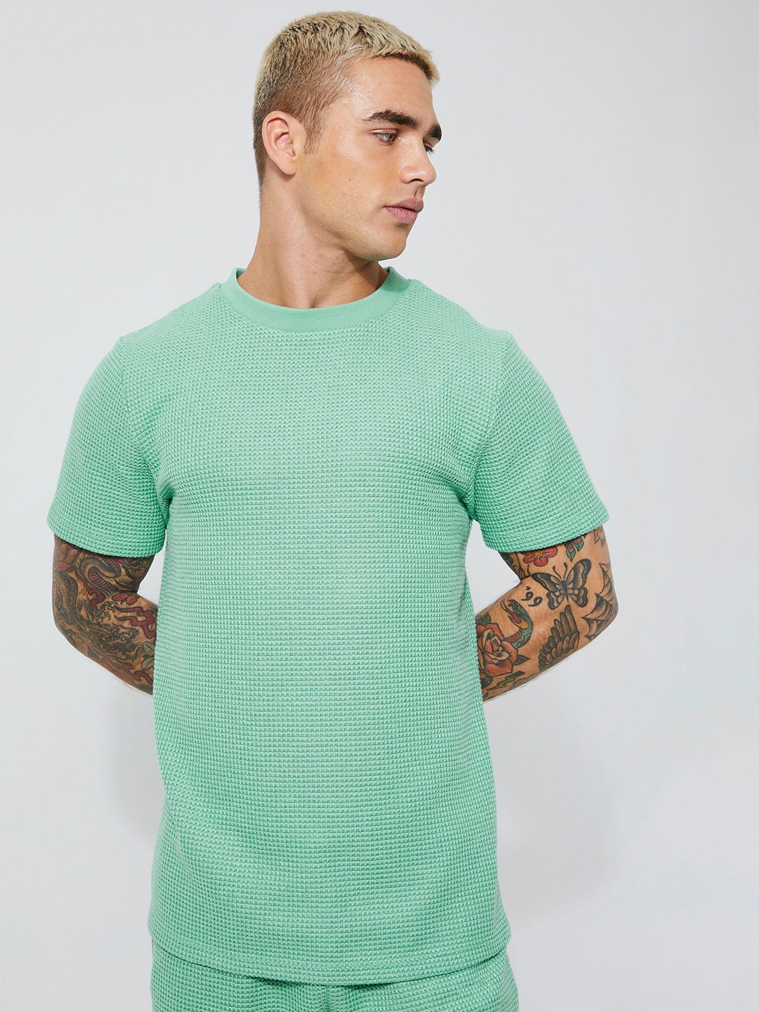 

boohooMAN Slim Fit Box Weave T-shirt, Sea green