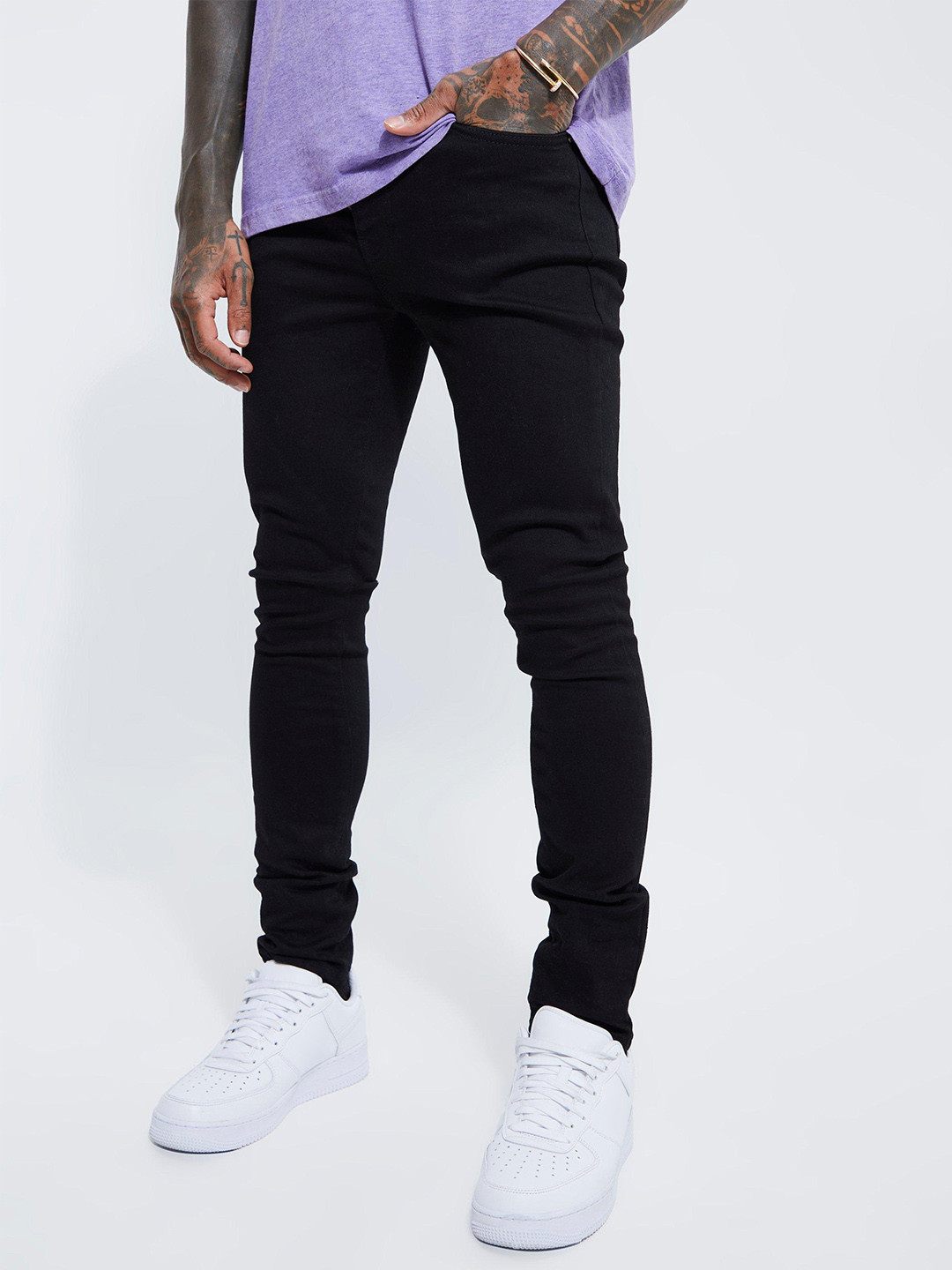 

boohooMAN Men Super Skinny Fit Jeans, Black