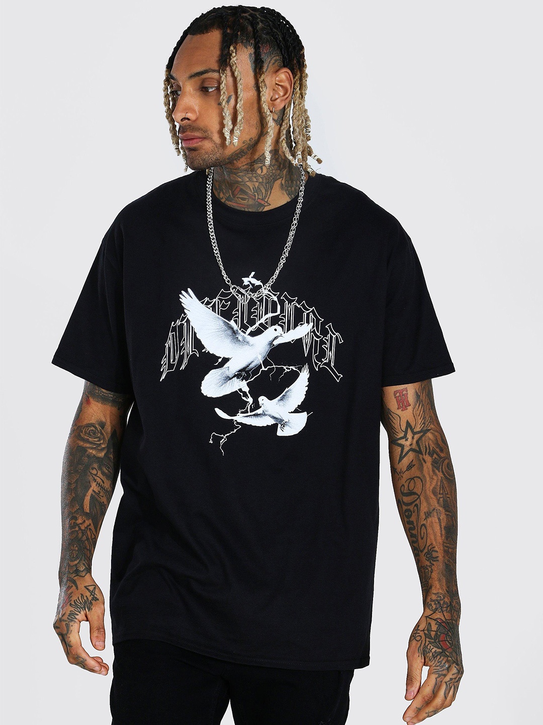 

boohooMAN Printed Drop-Shoulder Sleeves Monochrome Pure Cotton T-shirt, Black