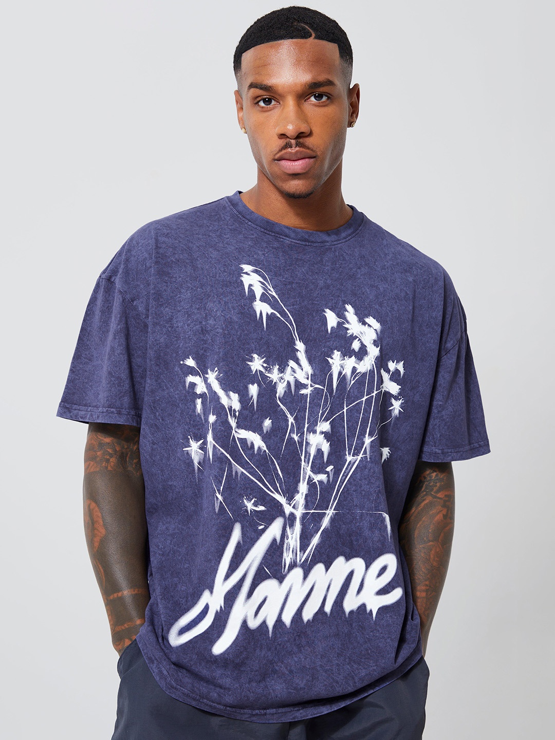 

boohooMAN Oversized Homme Printed Drop-Shoulder Sleeves Pure Cotton T-shirt, Navy blue