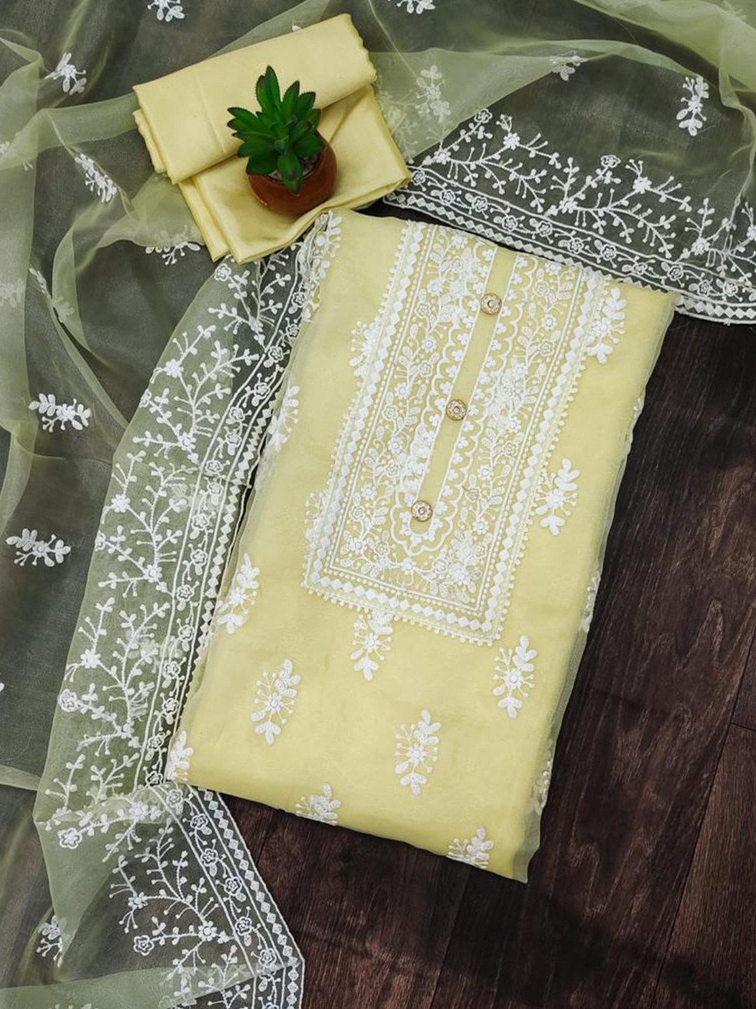 

ZEEPKART Ethnic Motifs Embroidered Organza Unstitched Dress Material, Yellow