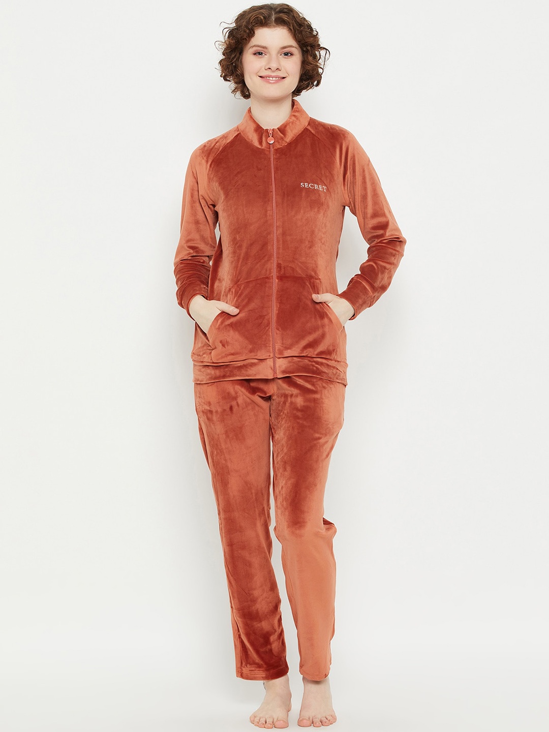 

MADAME M SECRET Mandarin Collar Long Sleeves Night suit, Rust