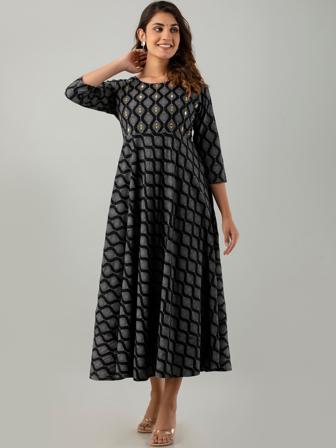 

UNIBLISS Ethnic motifs Printed Fit & Flare Kurta, Black
