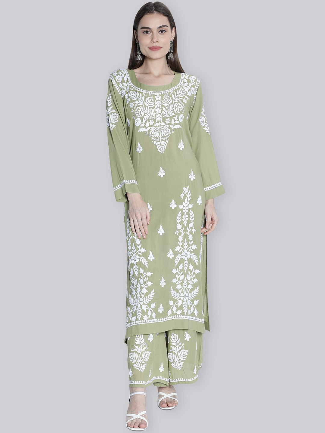 

Seva Chikan Floral Embroidered Round Neck Chikankari Thread Work Kurta Set, Green