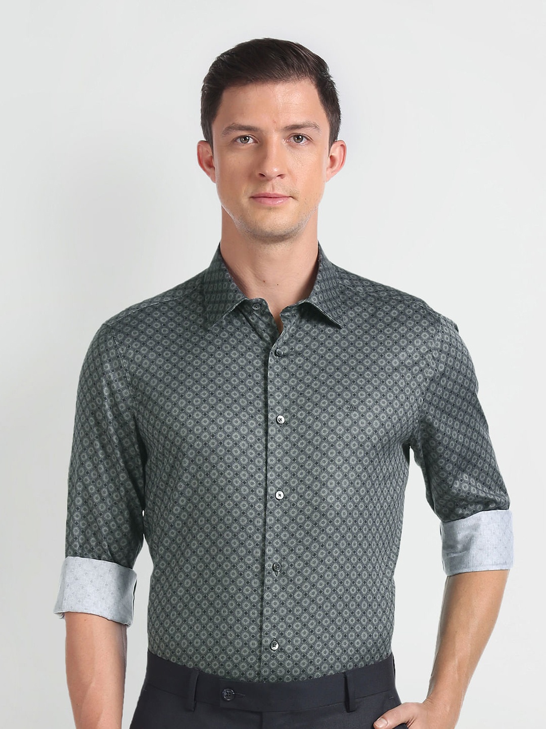 

Arrow Ethnic Motifs Printed Pure Cotton Formal Shirt, Green