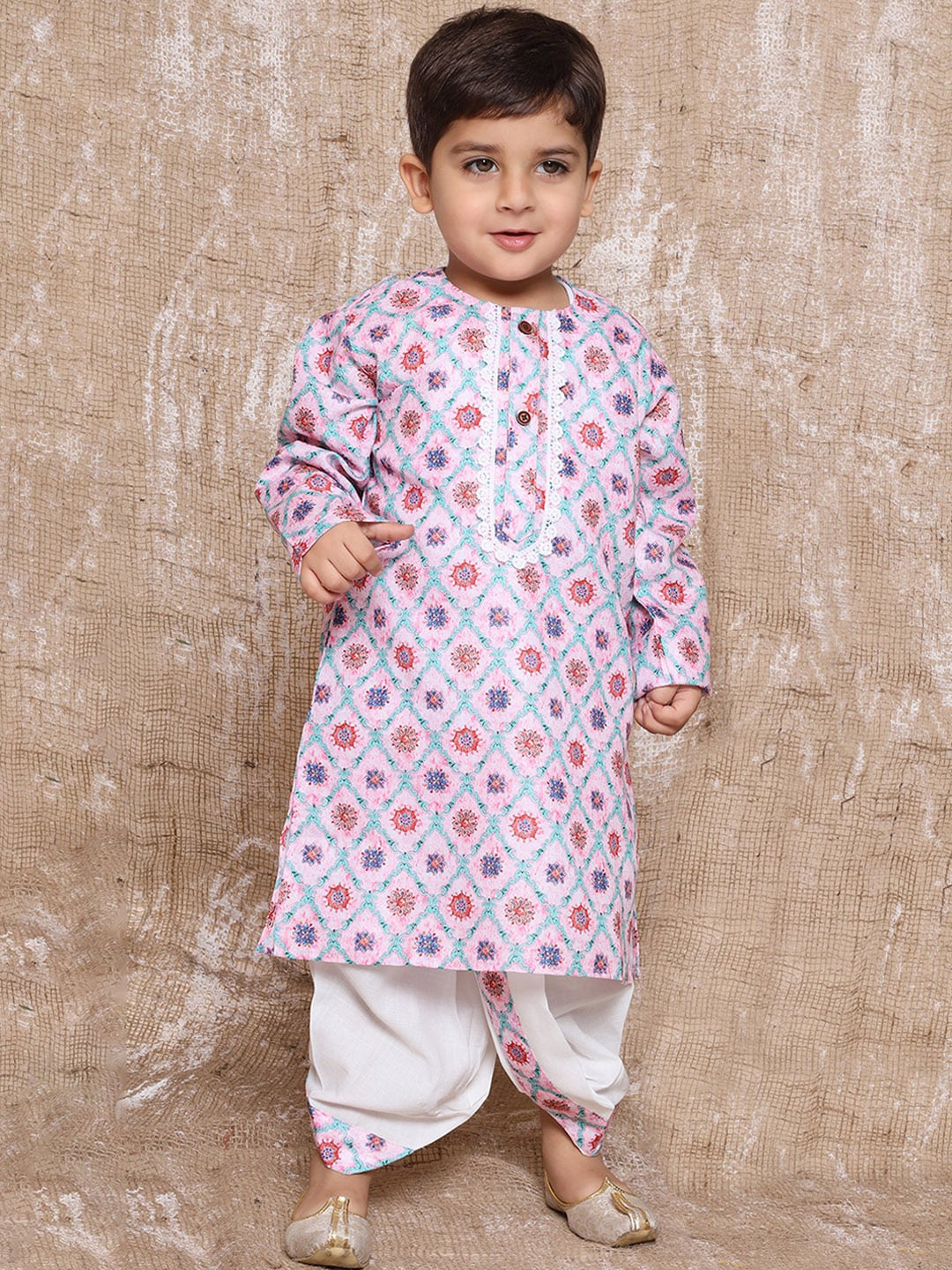 

Aj DEZInES Boys Ethnic Motifs Printed Pure Cotton Straight Kurta With Dhoti Pants, Pink