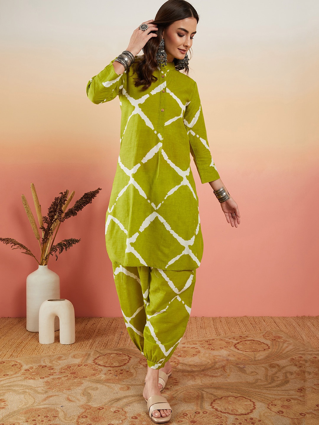 

Sangria Women Printed Pure Cotton Kurta With Salwar, Green