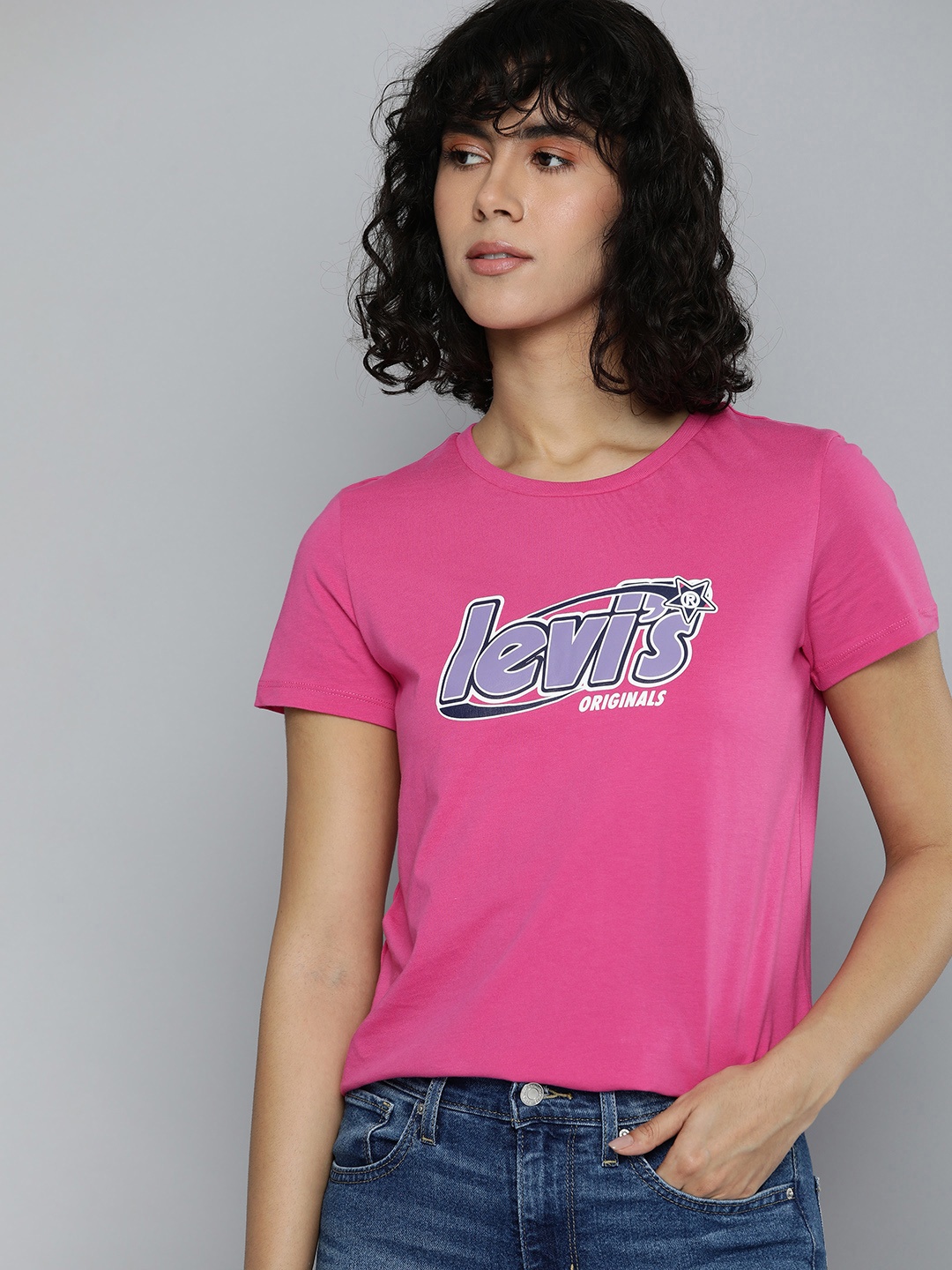 

Levis Brand Logo Printed Pure Cotton T-shirt, Pink