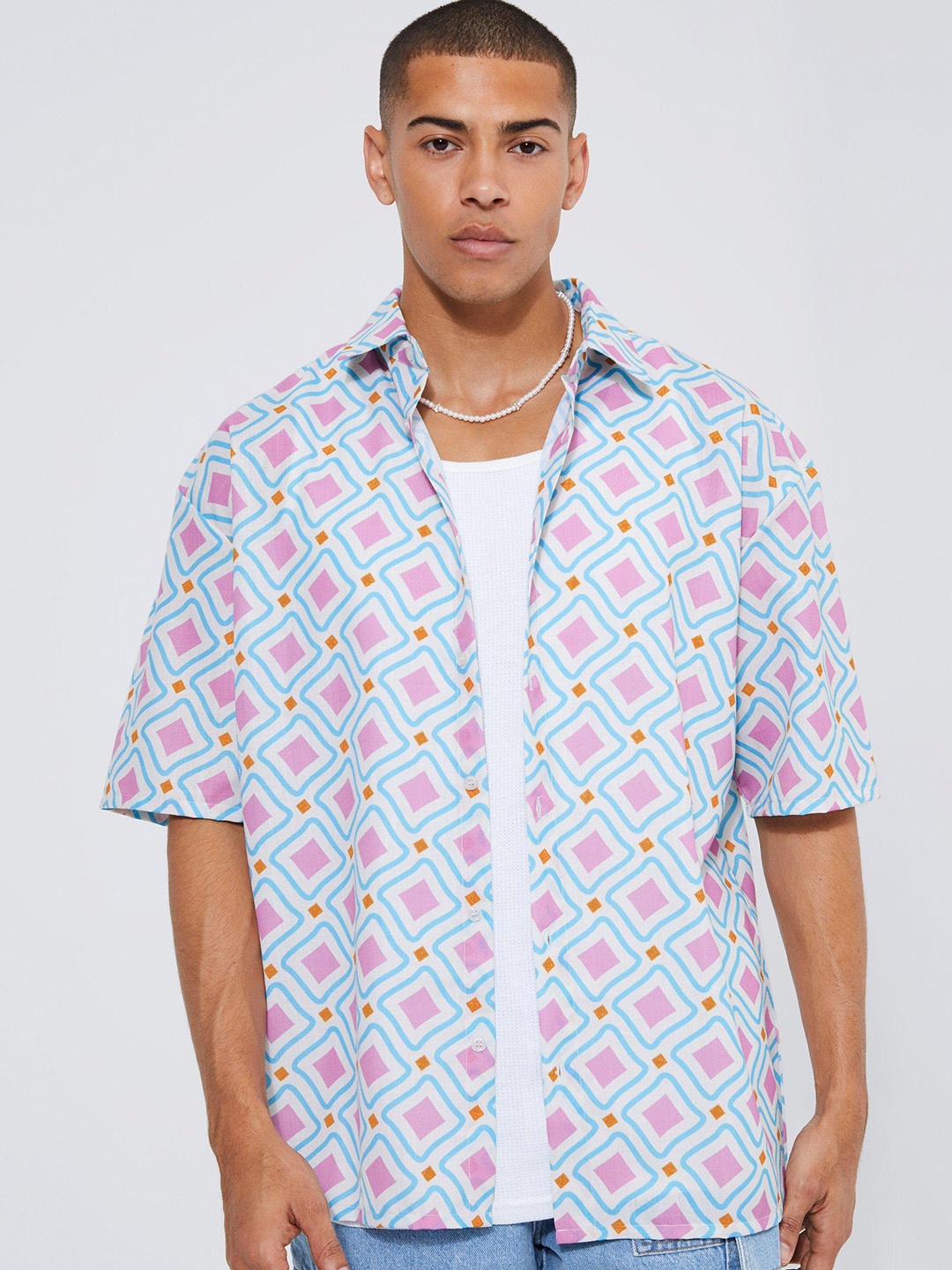 

boohooMAN Opaque Printed Oversized Shirt, White