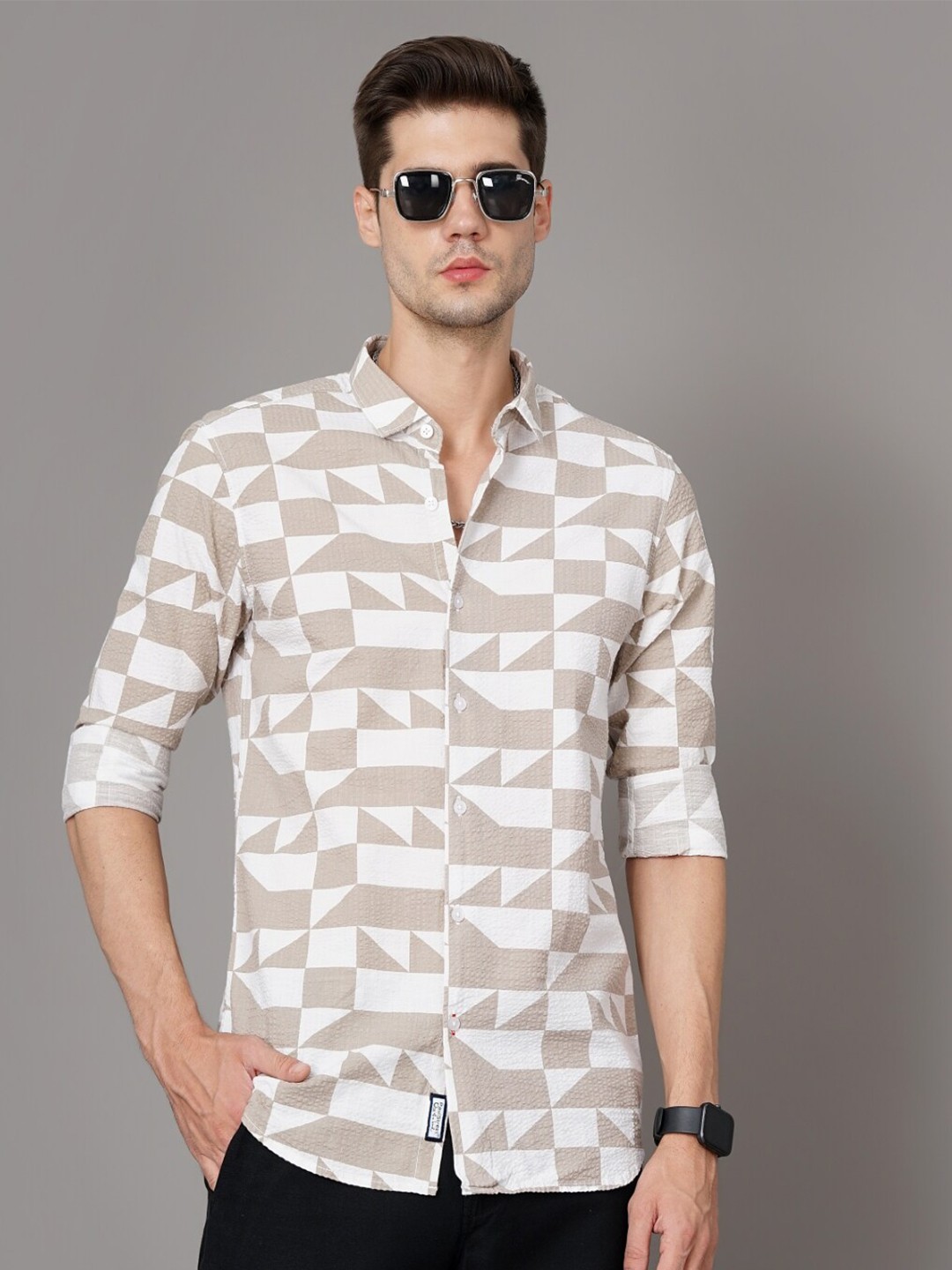 

PAUL STREET Standard Slim Fit Geometric Printed Cotton Seersucker Casual Shirt, Cream
