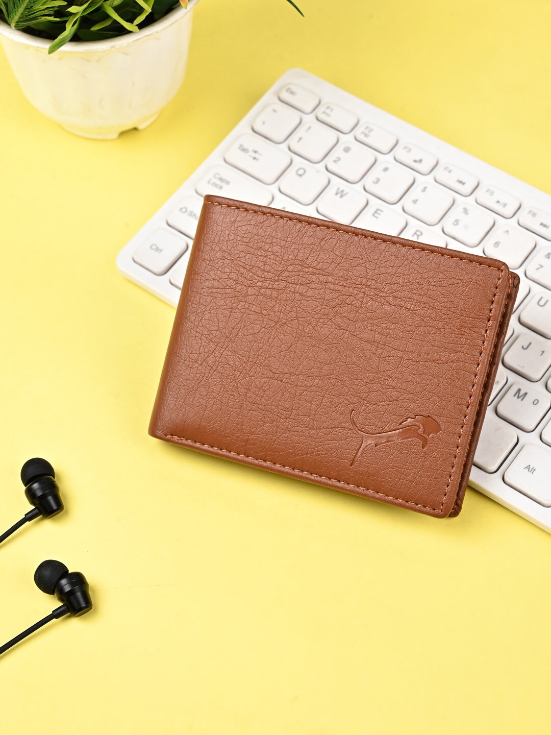 

WILD EDGE Men Textured Two Fold Wallet, Tan