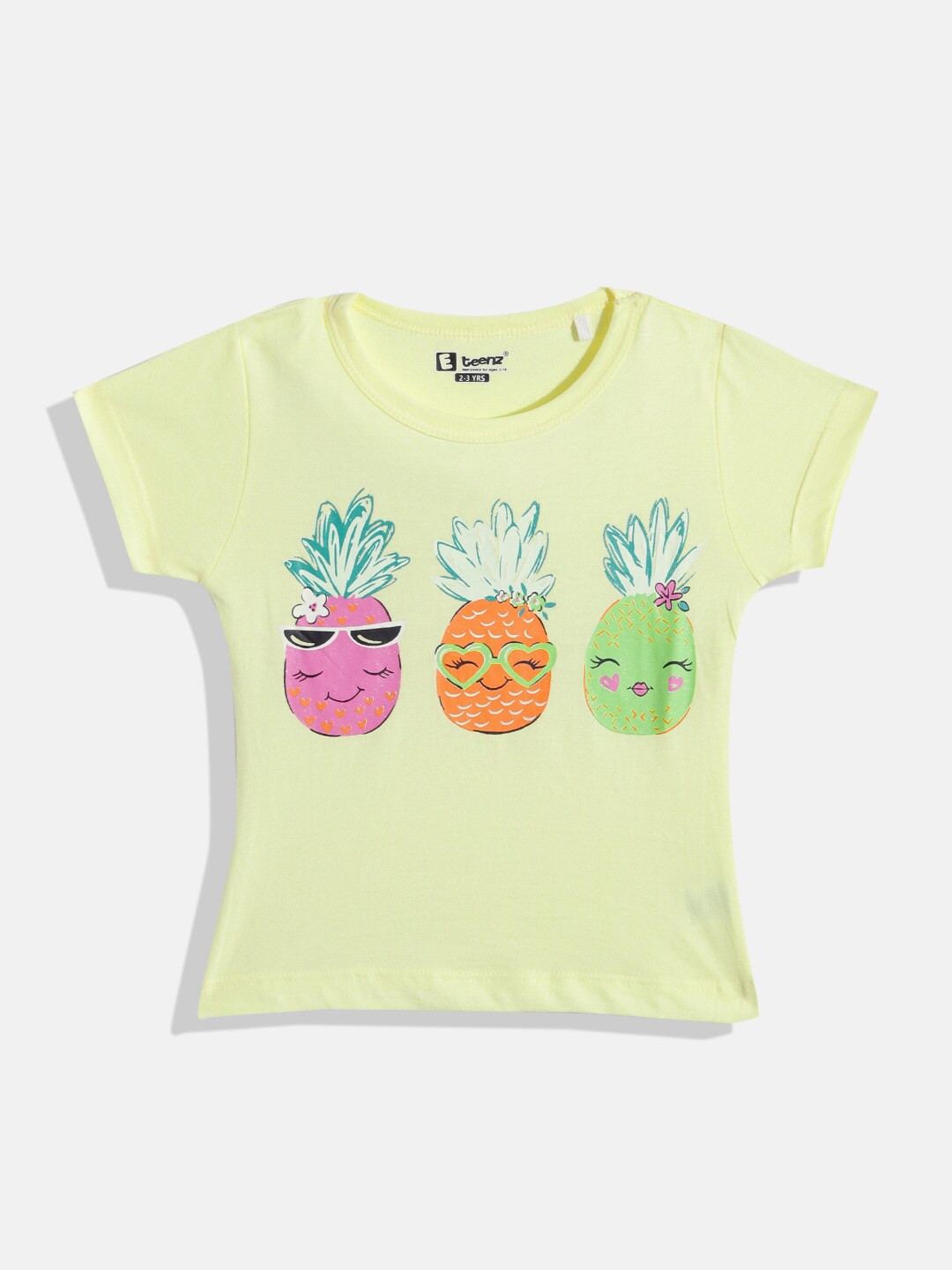 

Eteenz Girls Printed Pure Cotton T-shirt, Yellow