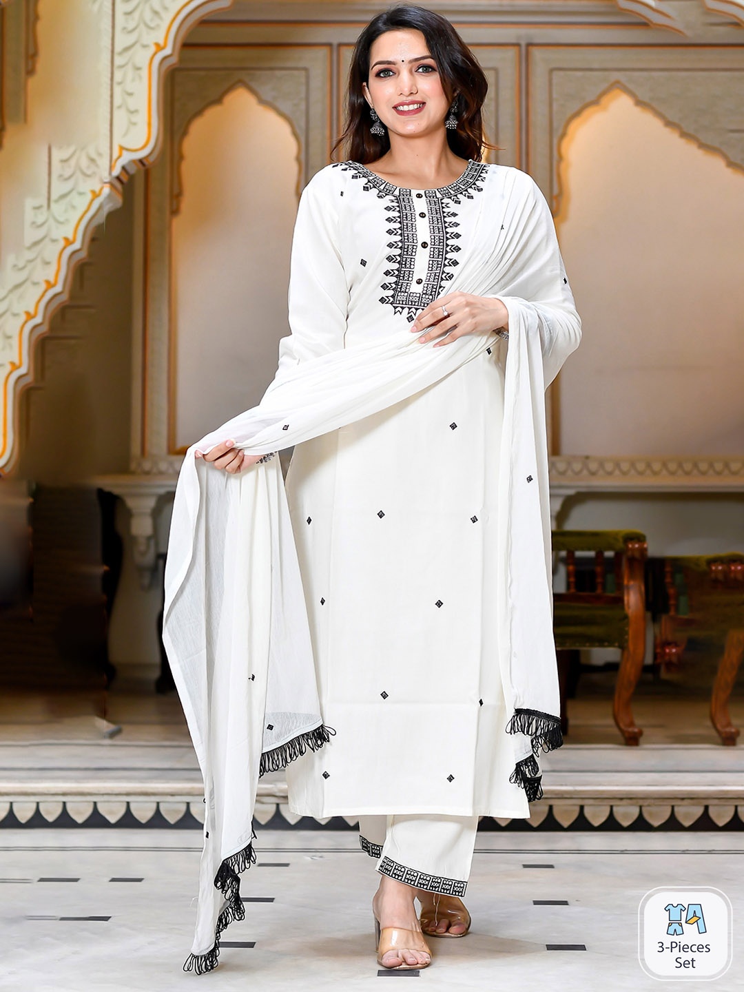 

MissKurti Ethnic Motifs Embroidered Gotta Patti Kurta with Salwar & Dupatta, White