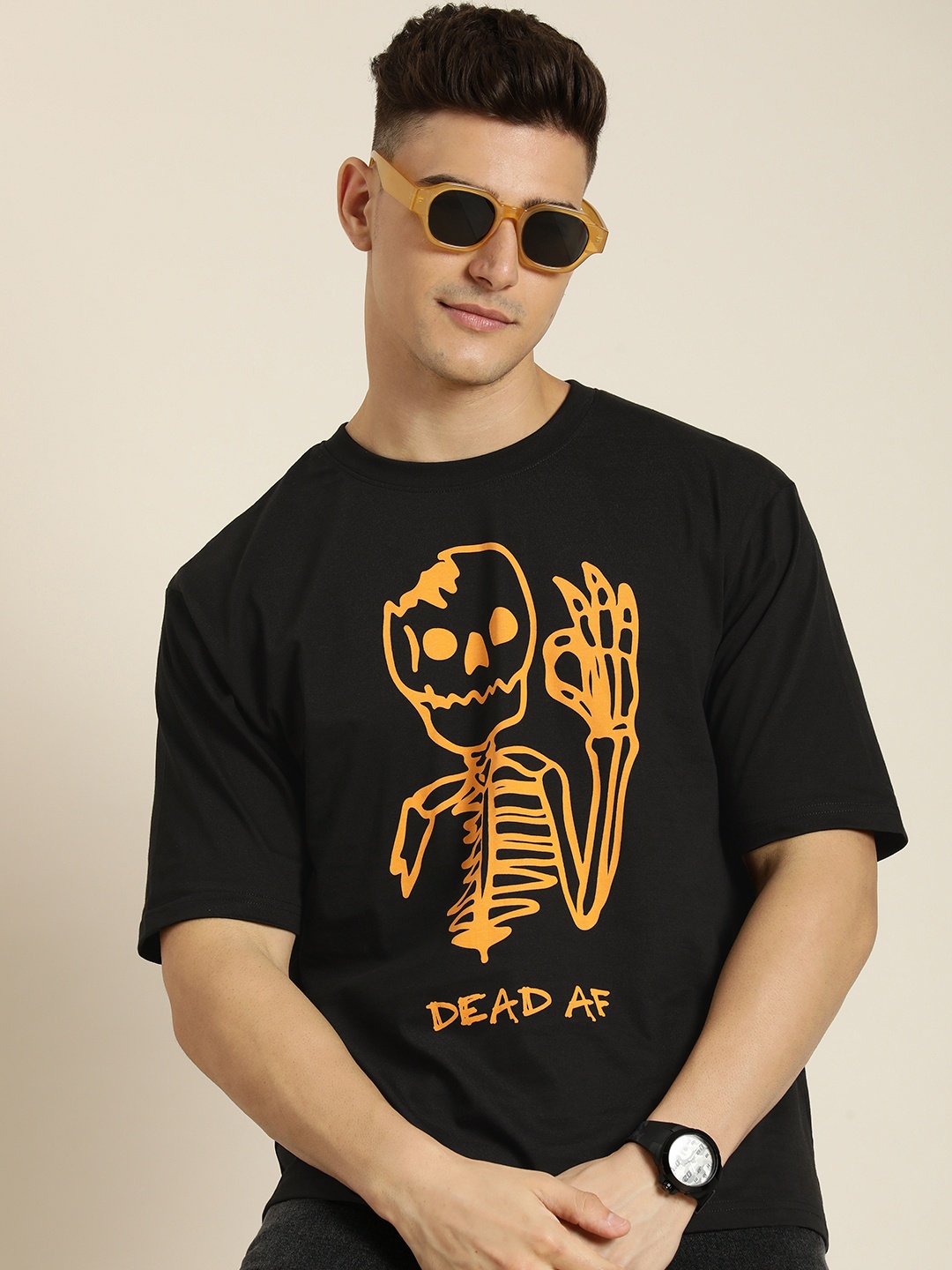 

Difference of Opinion Men Graphic Printed Oversized T-shirt, Black
