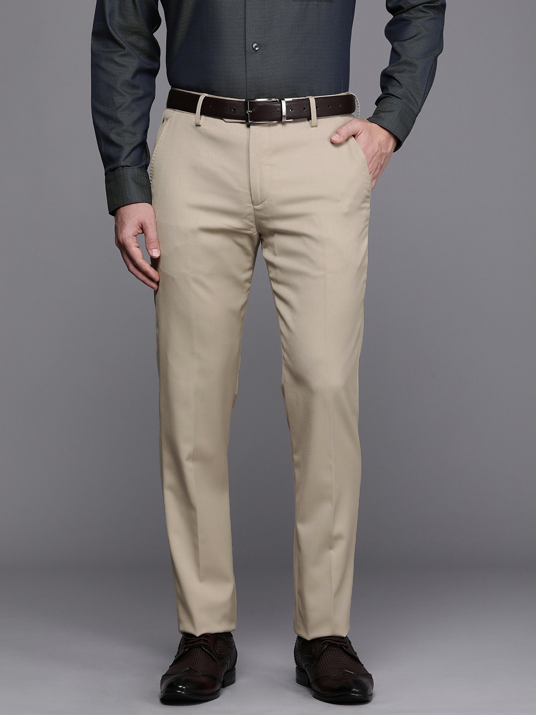 

Louis Philippe Men Solid Formal Trousers, Beige