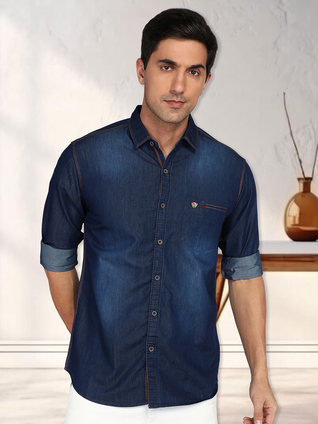 

Kuons Avenue Smart Slim Fit Faded Spread Collar Pocket Denim Casual Shirt, Blue