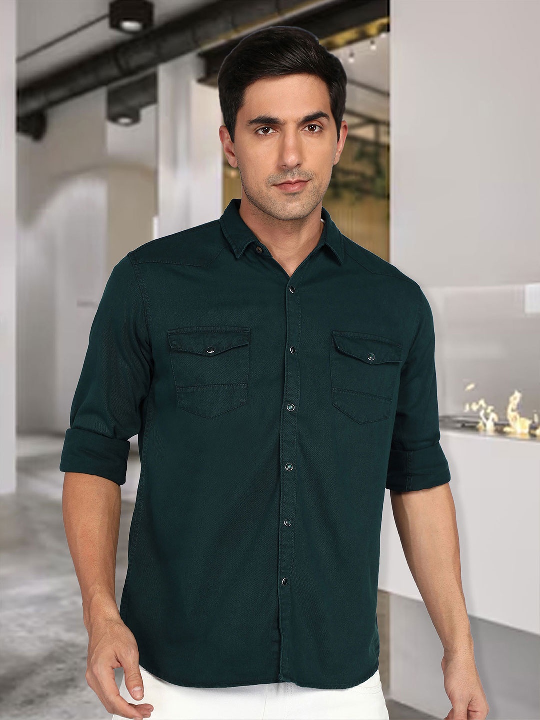 

Kuons Avenue Smart Slim Fit Spread Collar Denim Casual Shirt, Blue