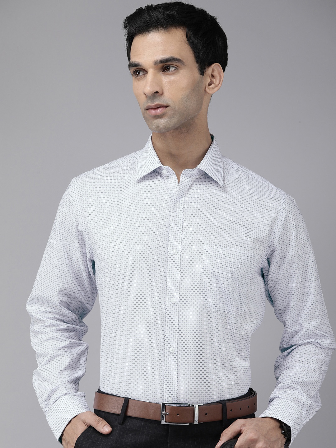 

Van Heusen Men Classic Self Design Pure Cotton Formal Shirt, White
