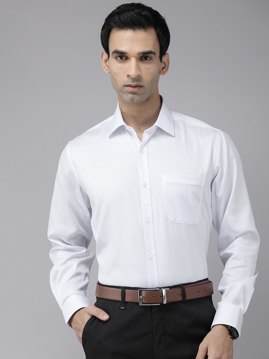 

Van Heusen Men Classic Opaque Striped Pure Cotton Formal Shirt, White