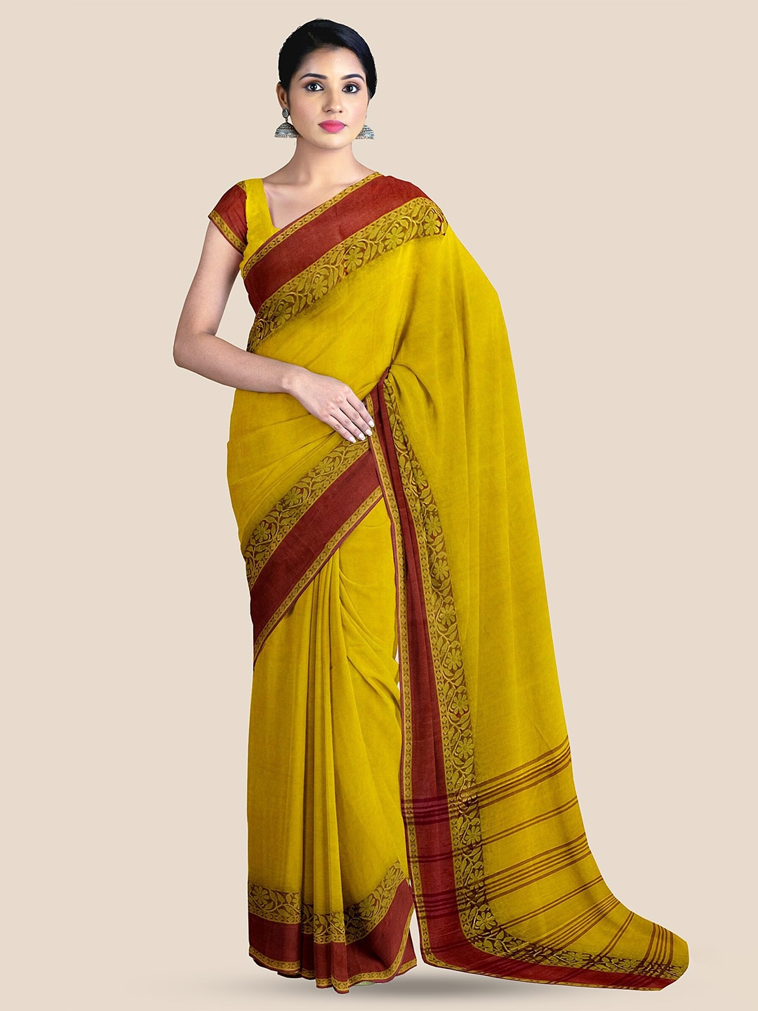 

The Chennai Silks Floral printed Pure Cotton Taant Saree, Mustard